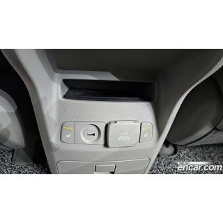 647996