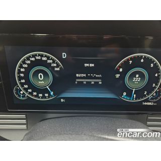 677561