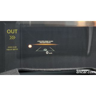 736977