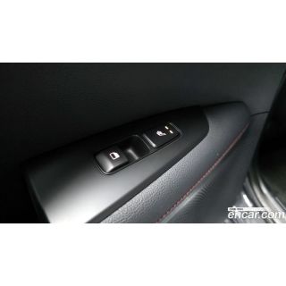 975613