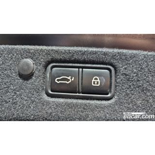 973738