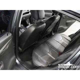 912956