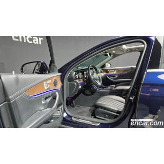 926744