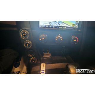 733760