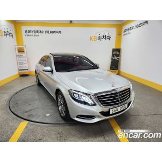 716823