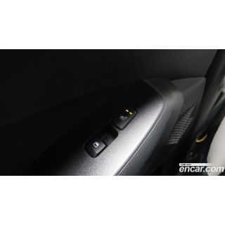 747911