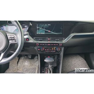 404682