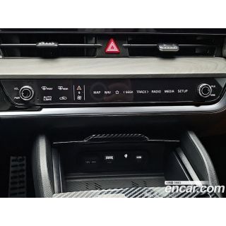 717946