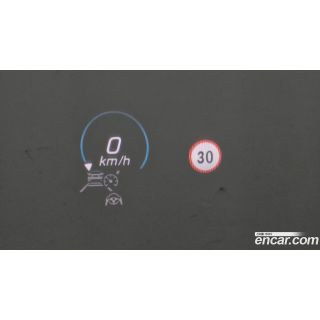 251900