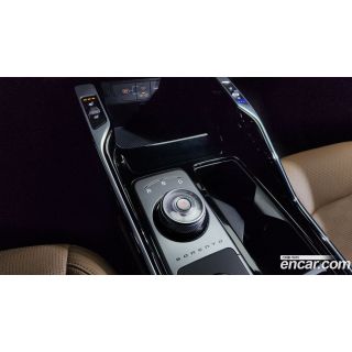 676585