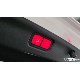 677600
