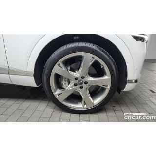 369003