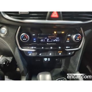 742701