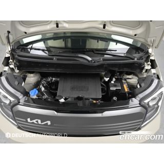 776743