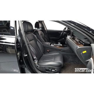 928113