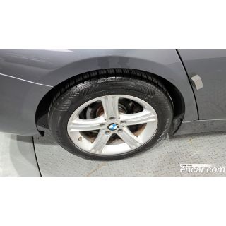 227775