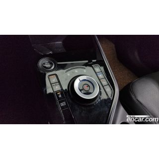 422457