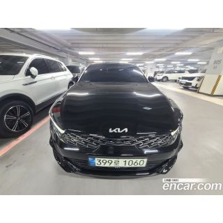 864090