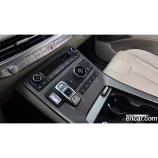 915538