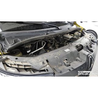 560786