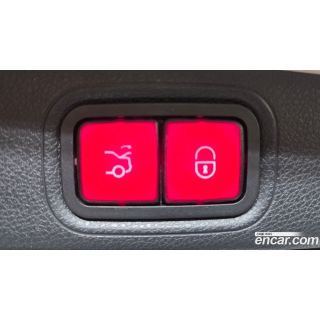 909131