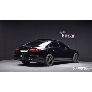 93067