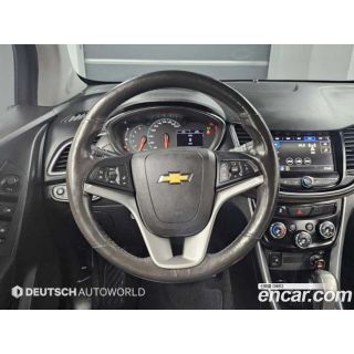 913411