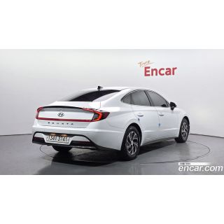 195990