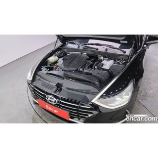744774