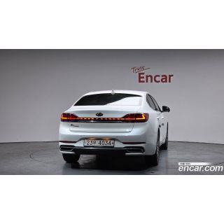 979560