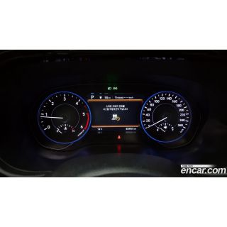 687701