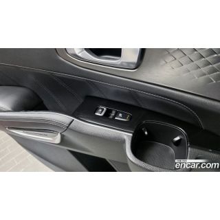 645817