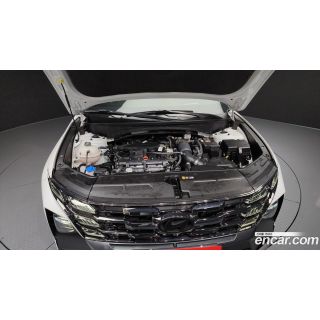 892490