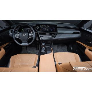 992081