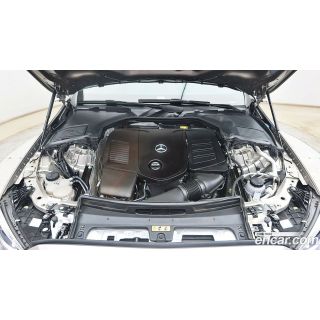 322083