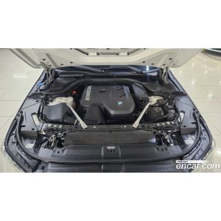 284879