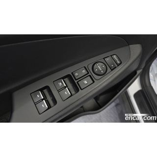 560780