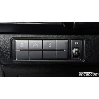 991560