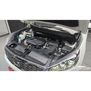 597821