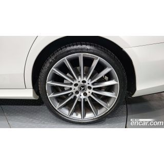 299051