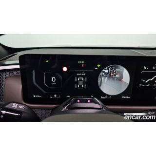 332218
