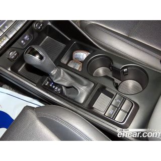 631908