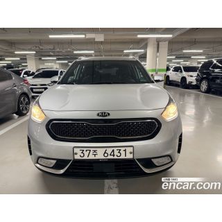 697231