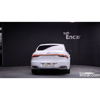 596771