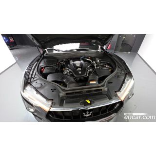 928015
