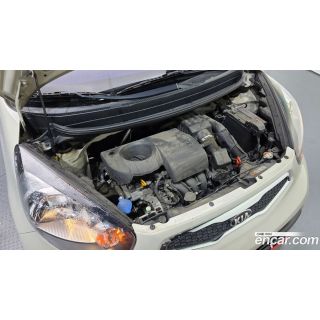 624733