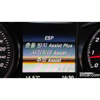 232731