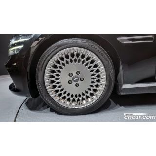 992231