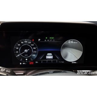 771025