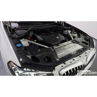 867647